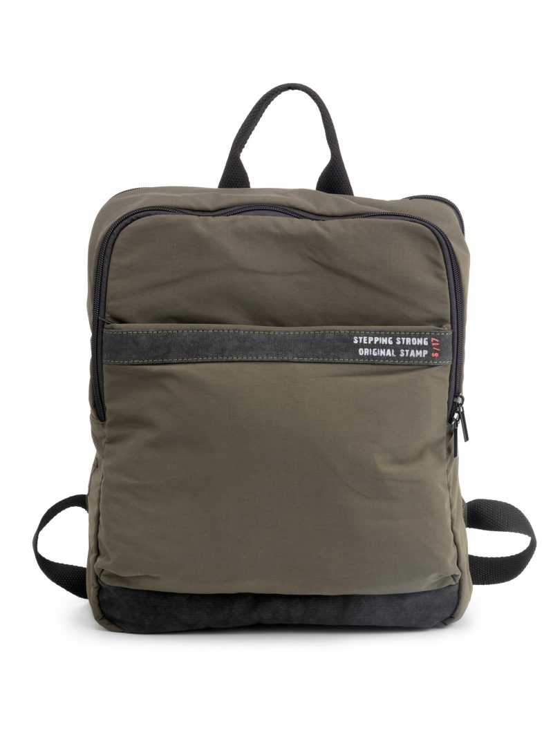 mochila en nylon ligero BHST03858KA color verde kaki