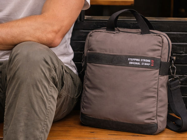 Stamp - Bolsos, bandoleras, riñoneras, mochilas y carteras